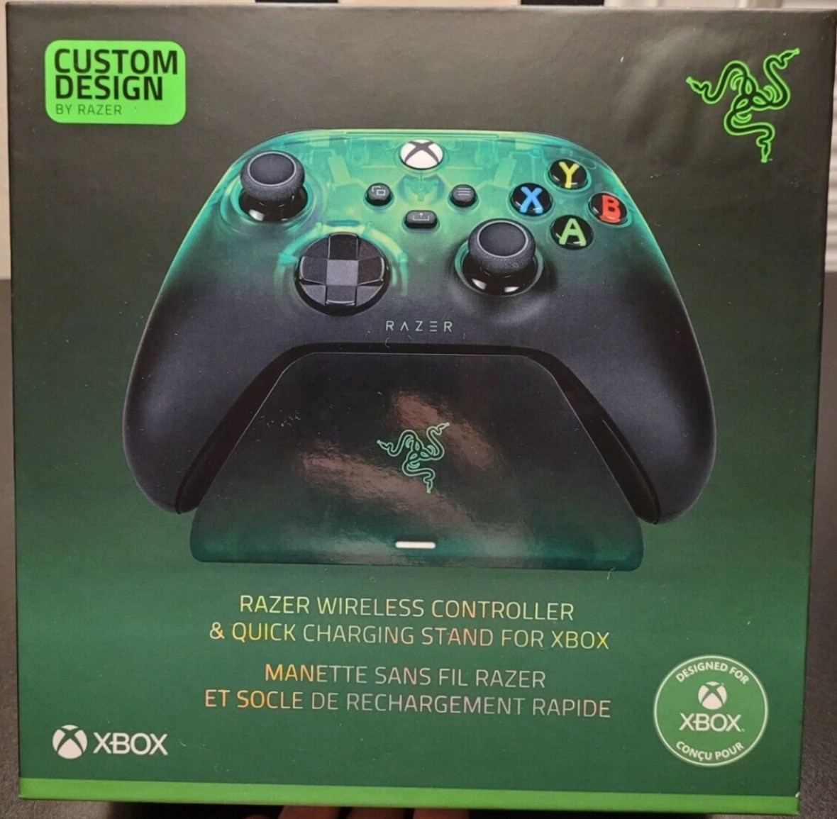 NEW SEALED!!! RAZER XBOX WIRELESS CONTROLLER & CHARGING STAND RZ87-04720400-B3U1