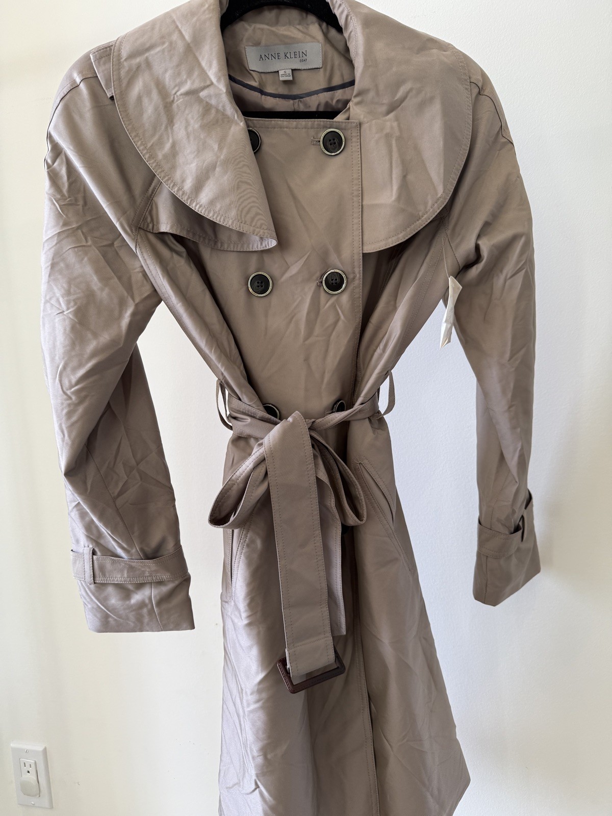 Anne Klein Size S Beige Tie Belt Double Buttons Coat Women Stylish Modern Cut