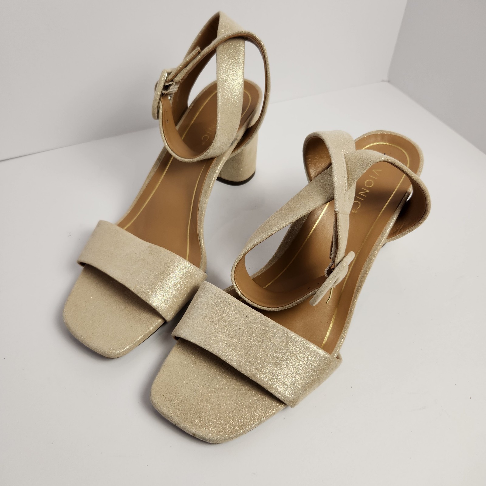 Vionic Zinfandel Women's Metallic Leather Elegant Dress Sandals Beige 9