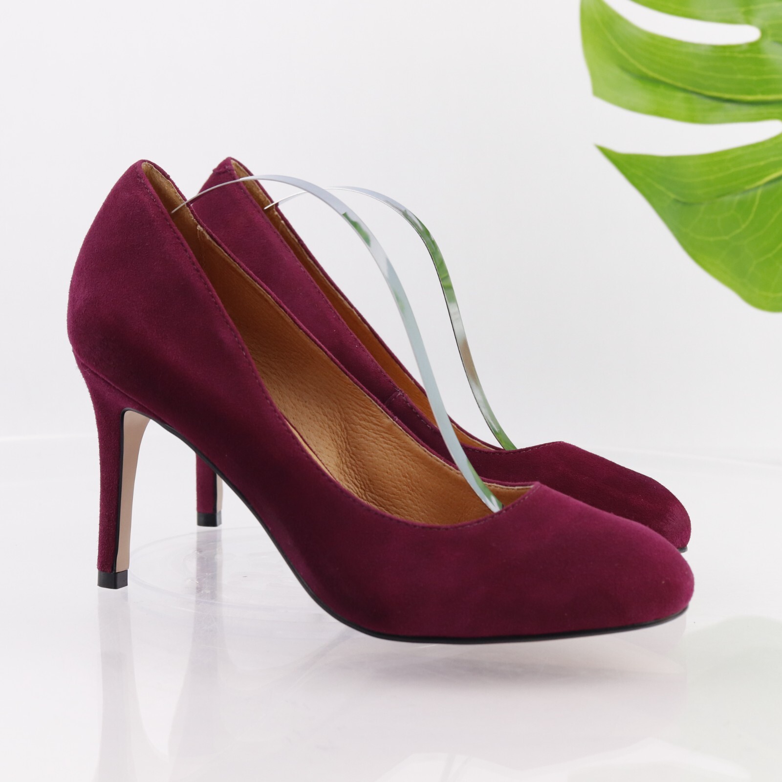Corso Como Womens Del Pump Size 7.5 Fuchsia Suede Comfy Heel Dress Shoe Elegant