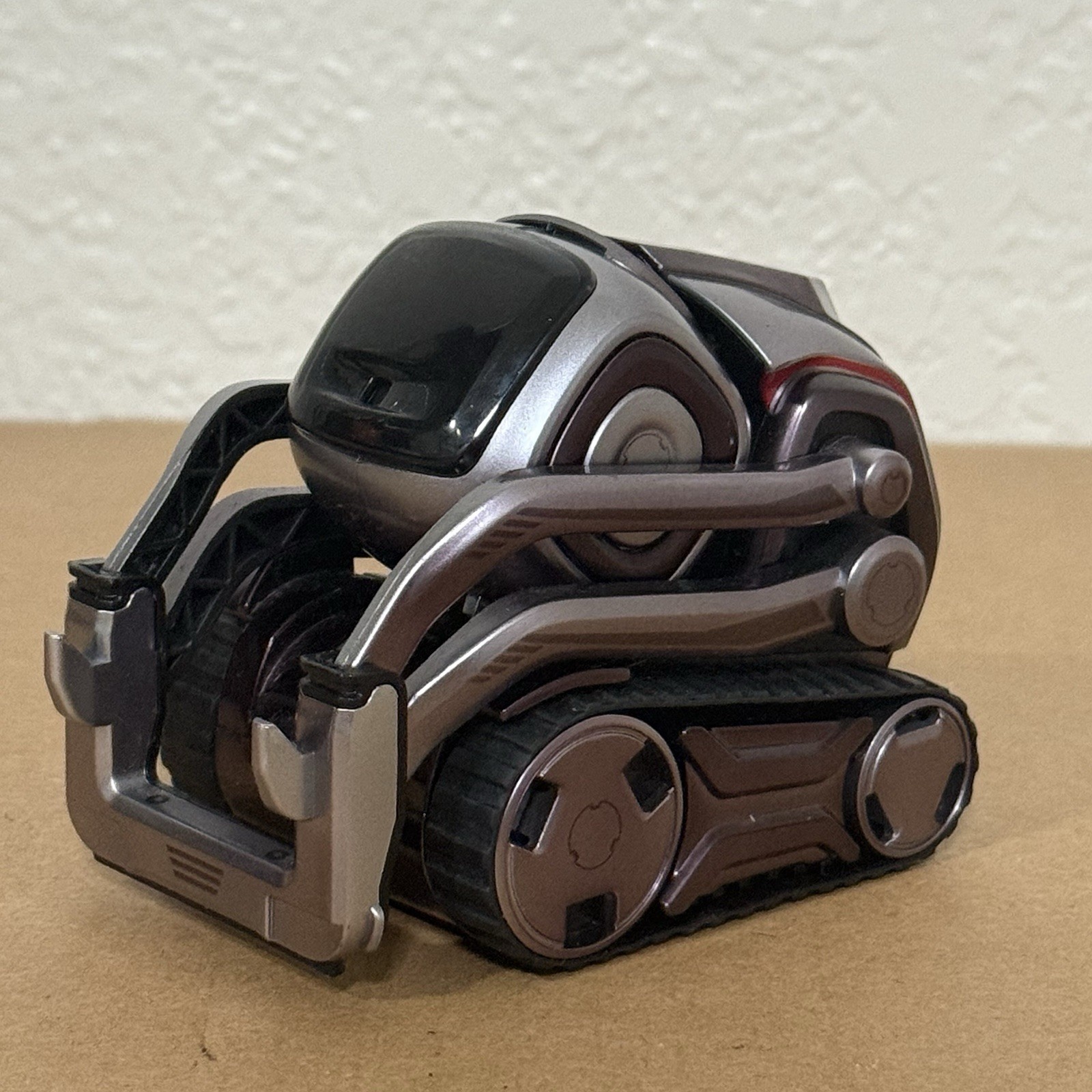 Anki COZMO Liquid Metal Collector Edition Interactive Robot 300-00047 Rare WORKS