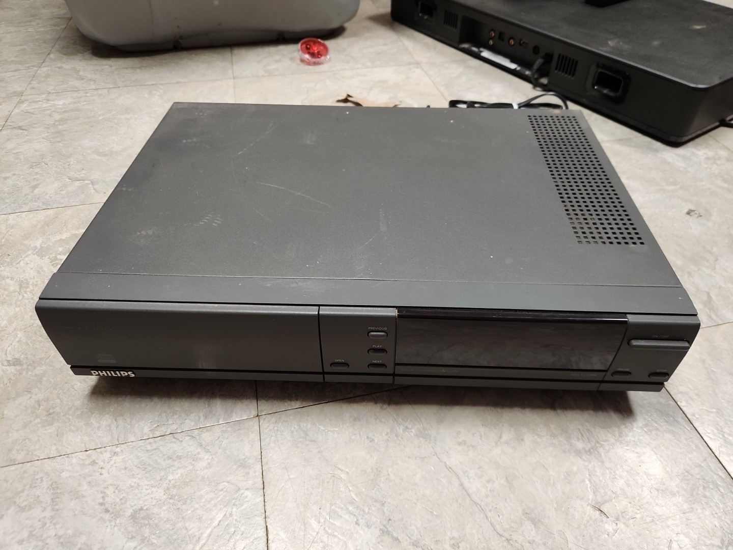 Read Philips CDI-220 CD Interactive Player Vintage Game Console 