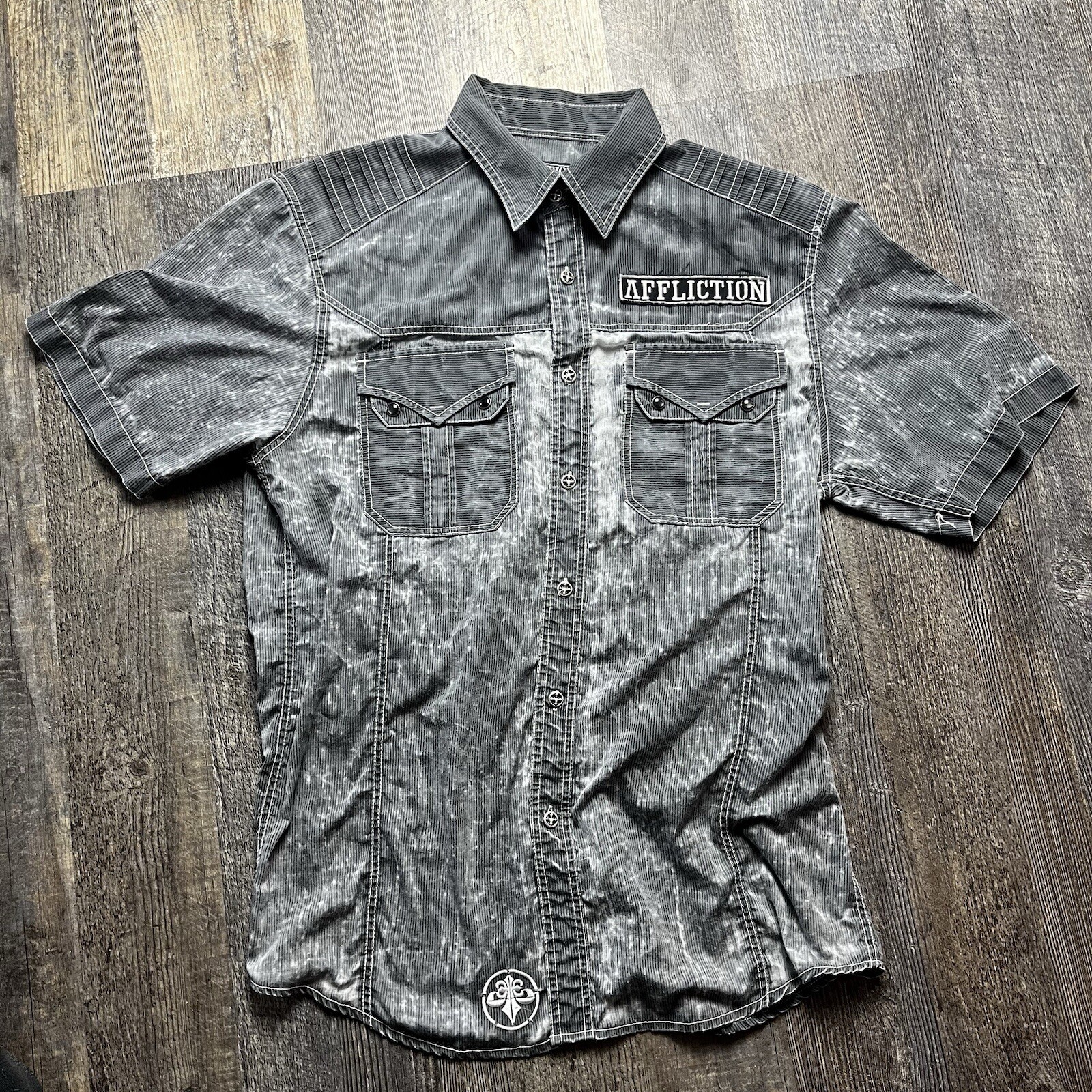 Affliction Men's NIGHT WATCHING 110WV128 Button Up Short Sleeve Shirt SZ-M