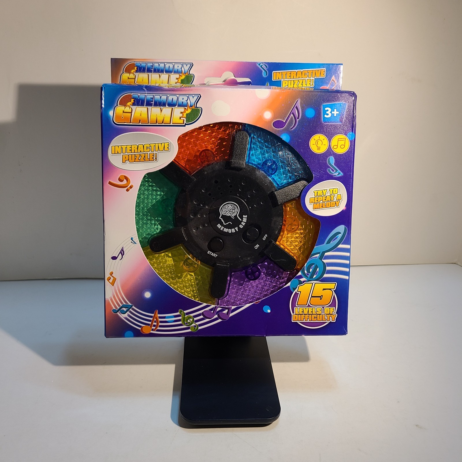 Memory Game Interactive Electronic Puzzle with 15 Levels of Difficulty.