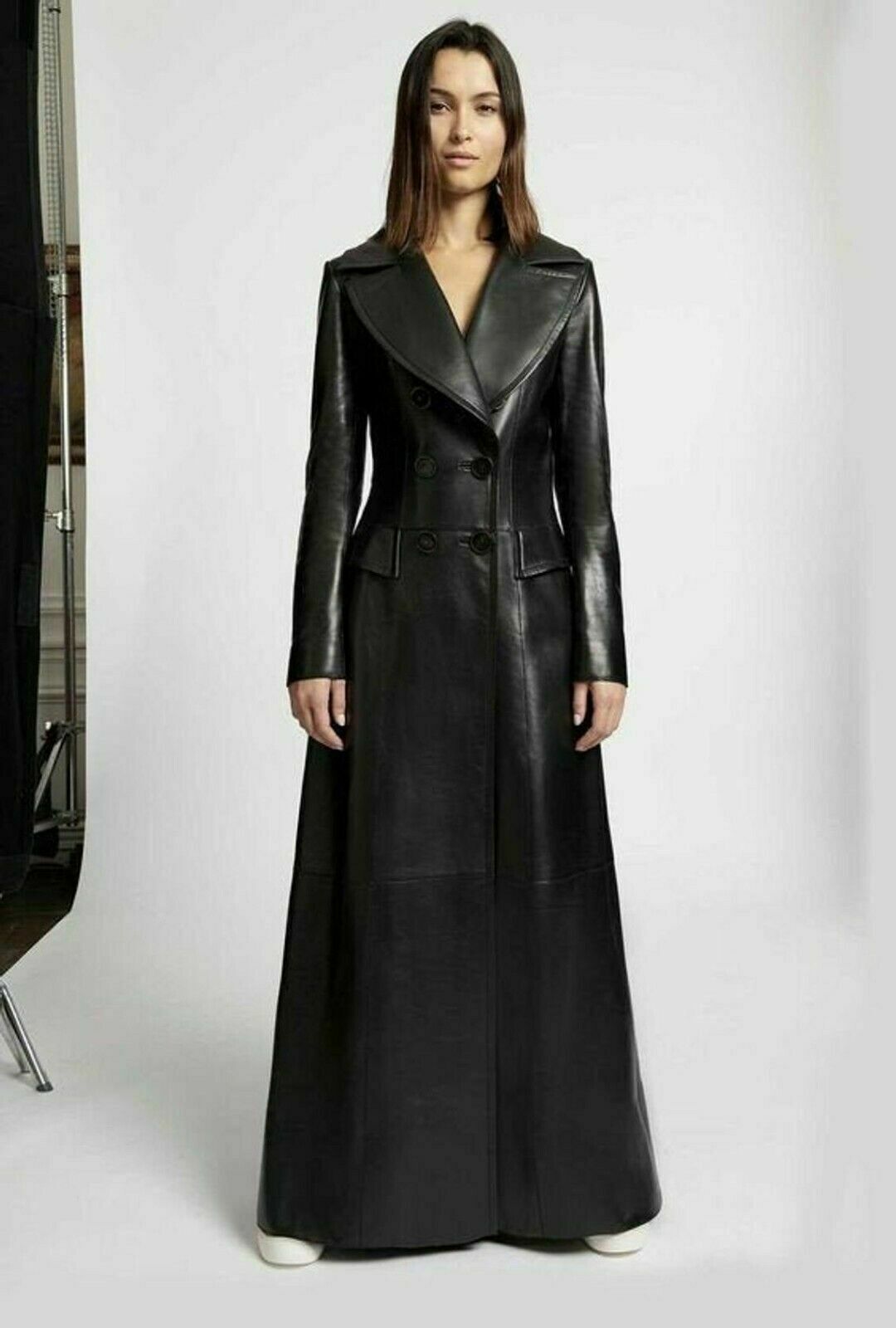 Women's Pure Black Leather Trench Coat 100% Genuine Lambskin Stylish Long Coat