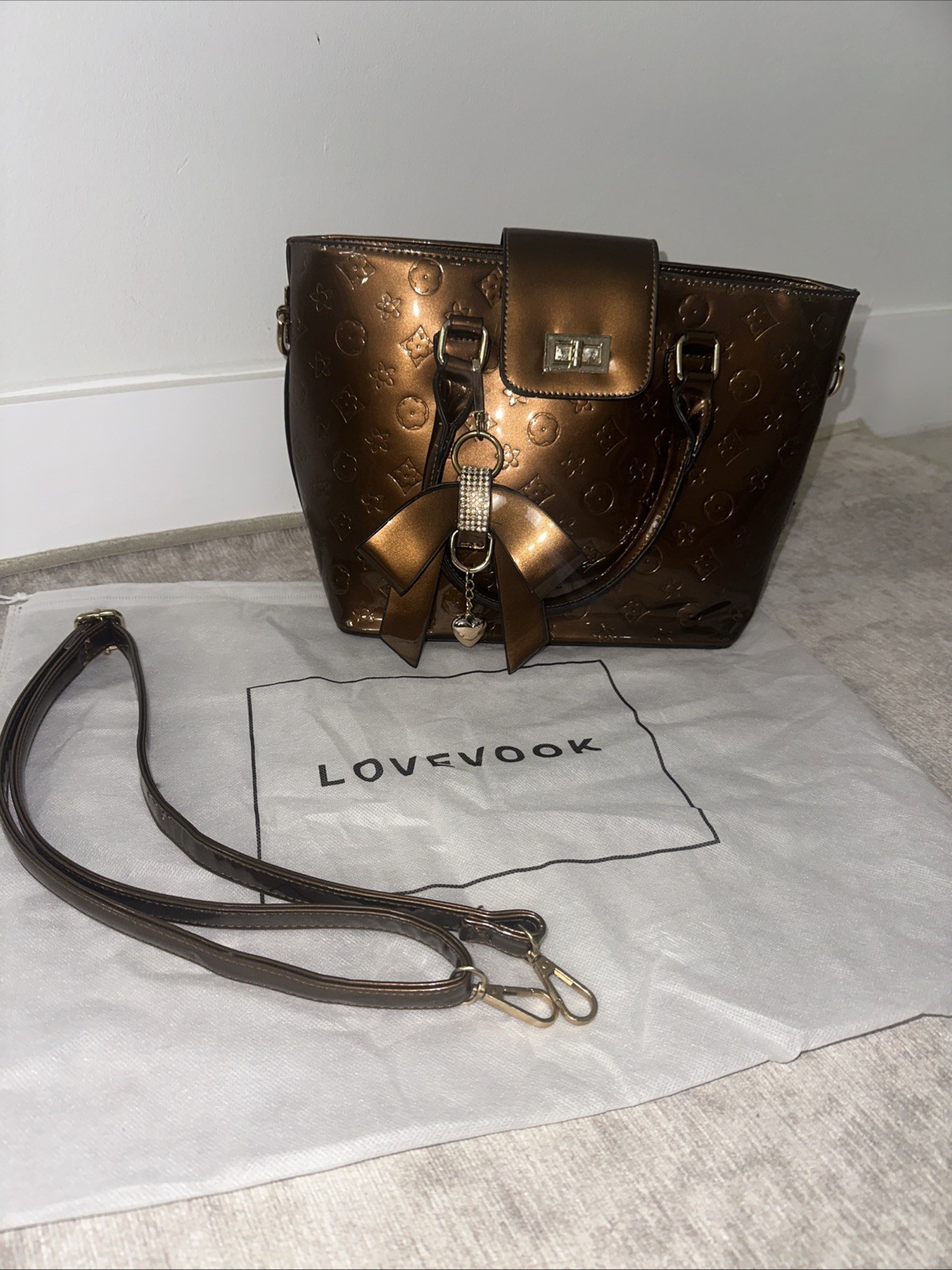 Luxury Hand/Shoulder Bag -Designer Inspired With Bag Charm