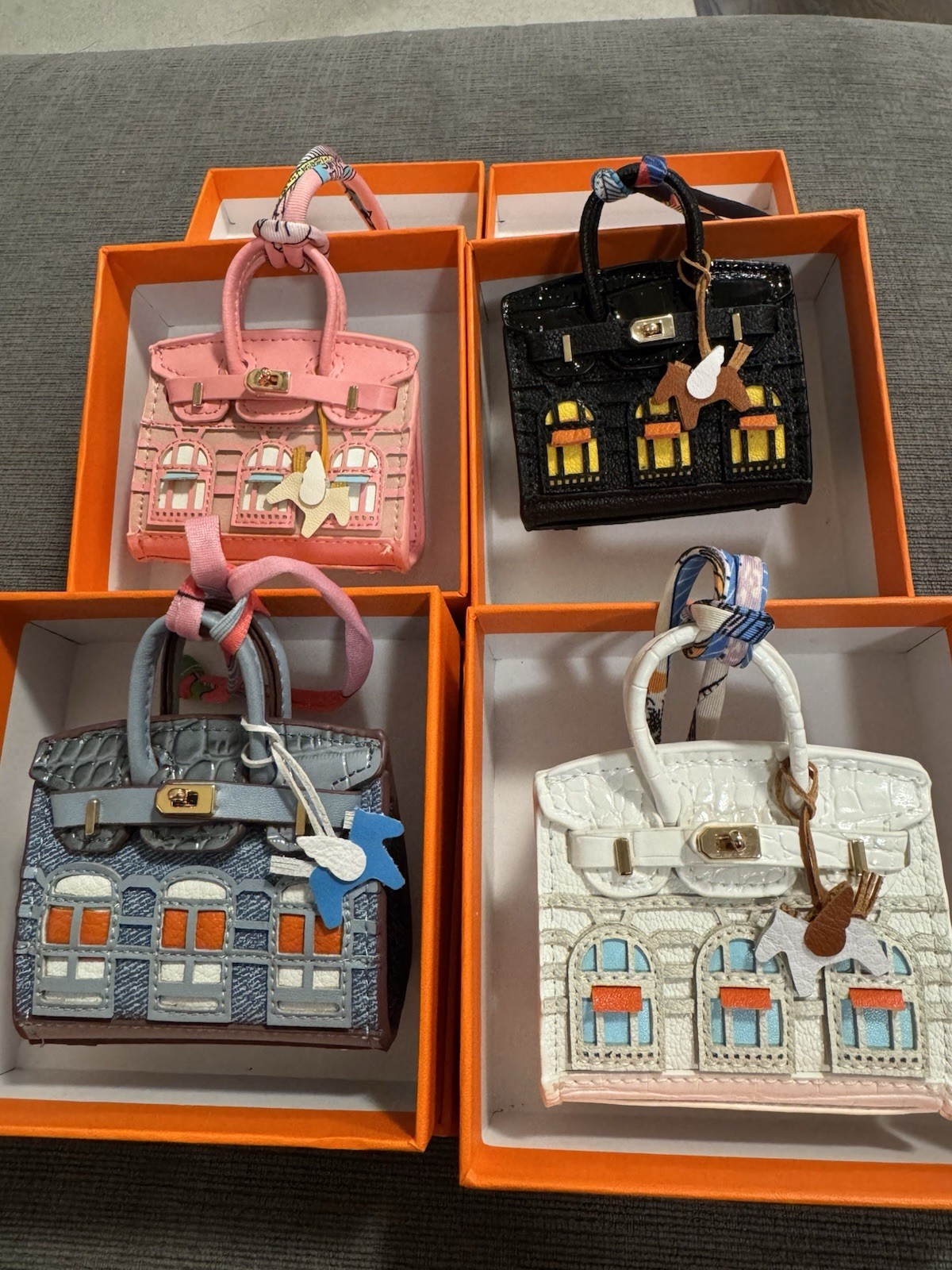 Mini Luxury Bag Charm Keychain AirPod Coin Holder W/Horse And Box (pick 1 color)