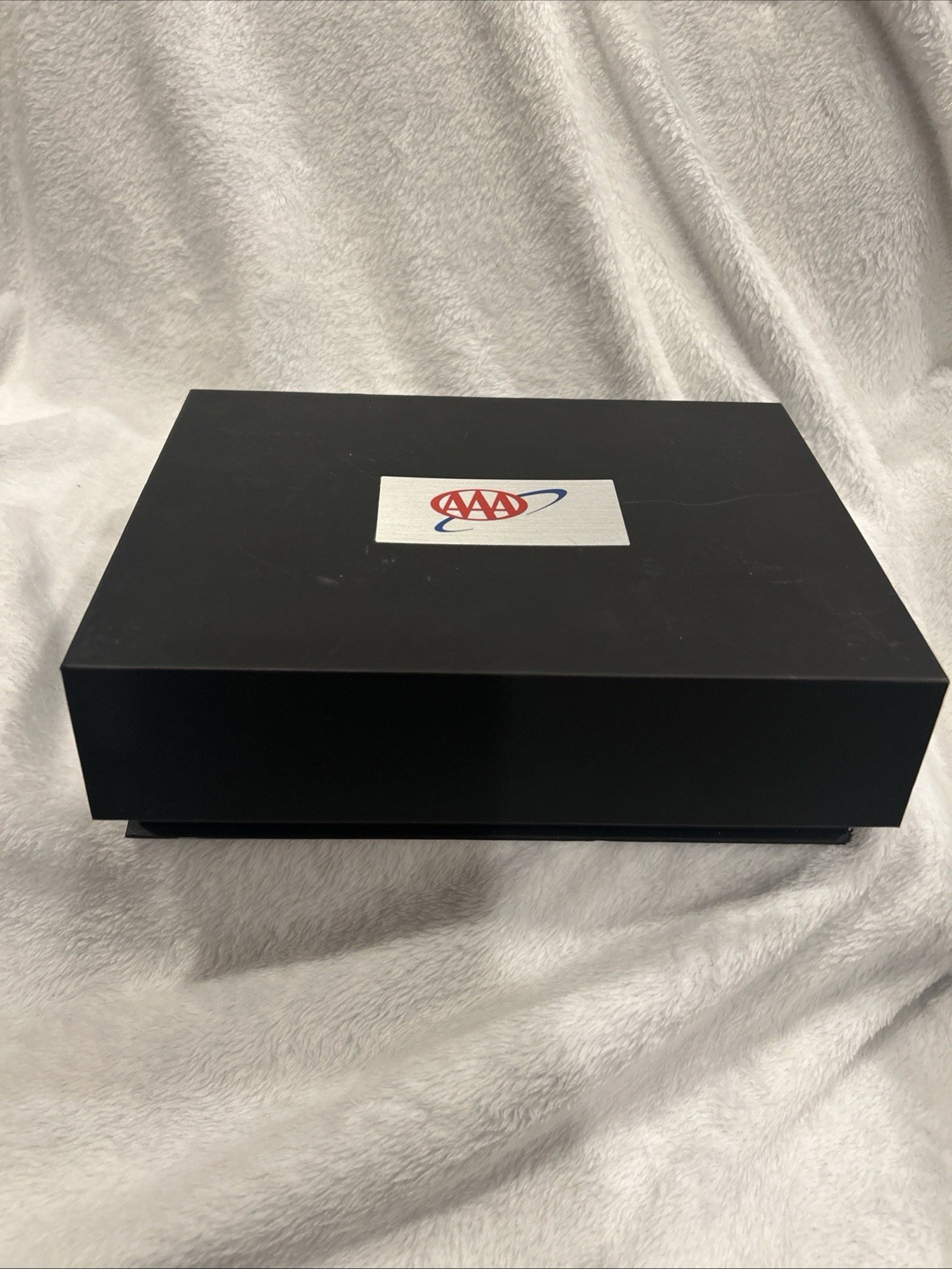 AAA Origaudio Tech Gift Set – Rare Collector’s Promo Power Banks, Speaker, Hub