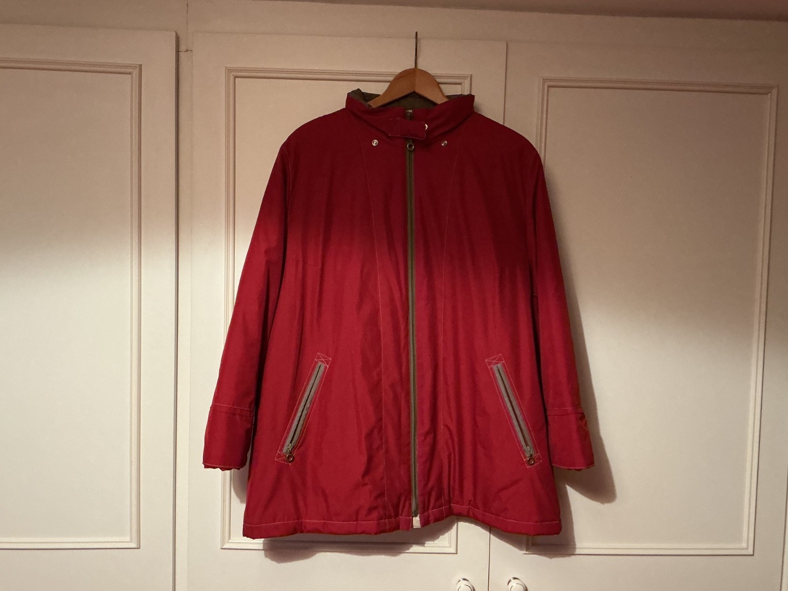 FASHION EDITION STYLISH COAT SIZE 20 WITH HOOD