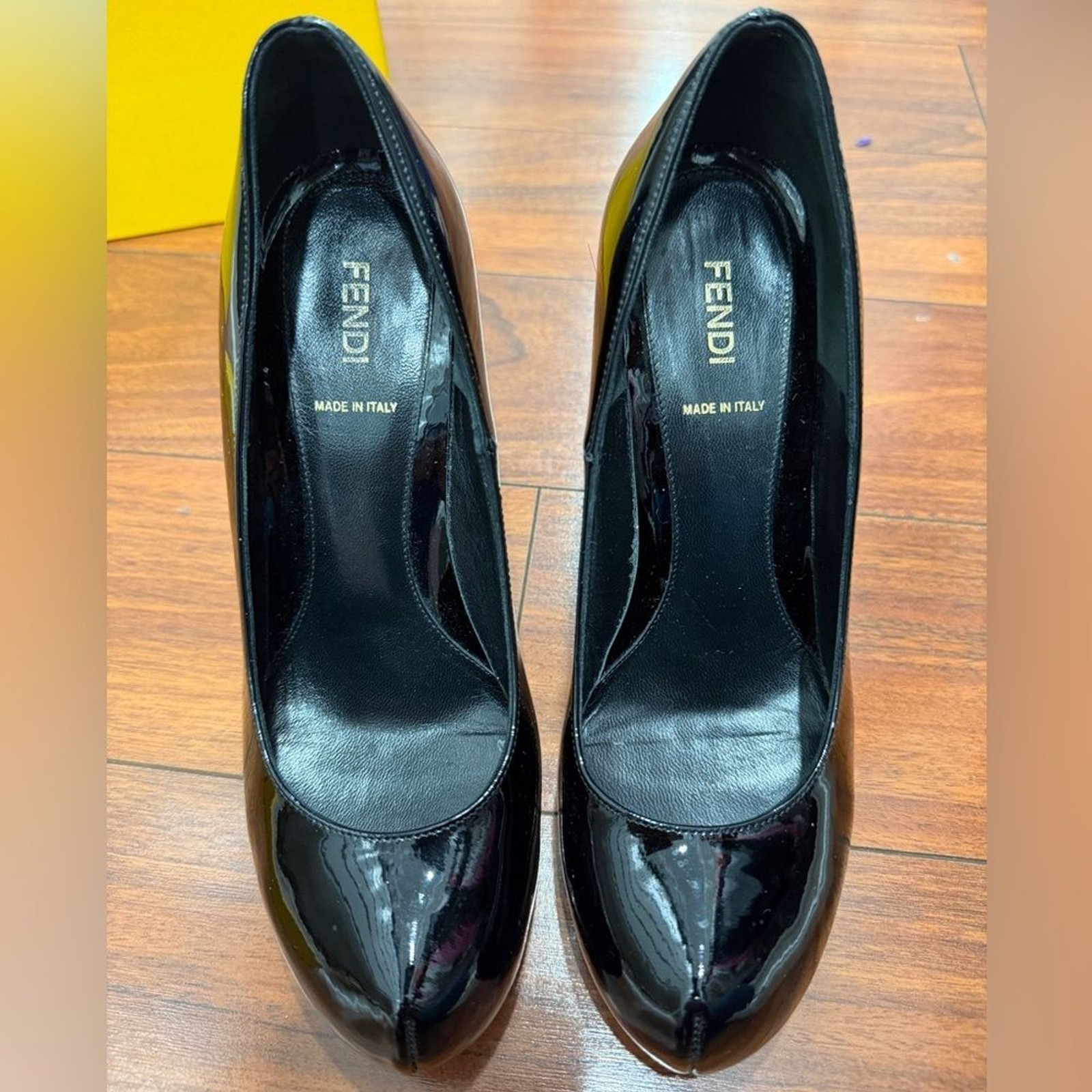Fendi Luxury Black Patent Leather Nero Pumps, Women’s 39.5, with box and bag