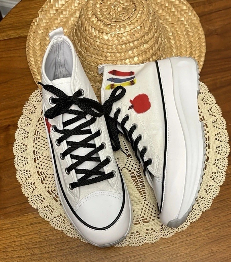 Robbin Girl Hi top Statement White Sneakers Size 8