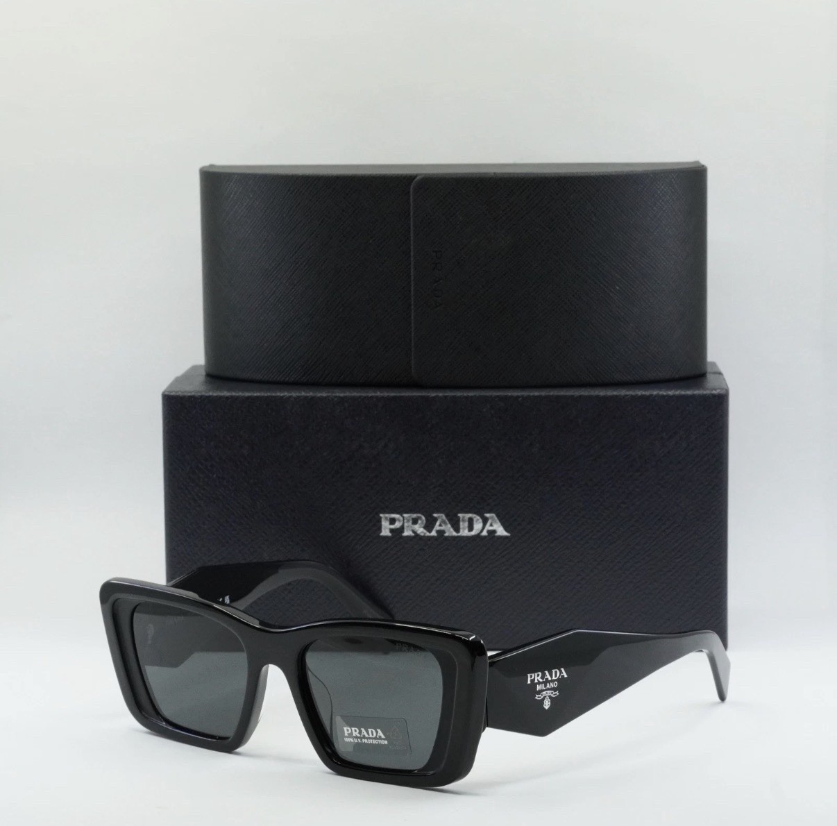 Casual Black Square Sunglasses – Modern Style
