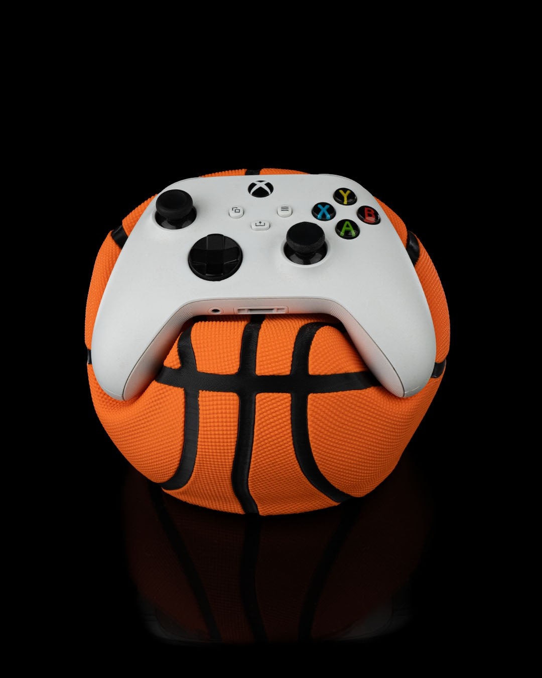 The Swish Controller Holder – 3D Printed Basketball Stand | Gaming Accessory for