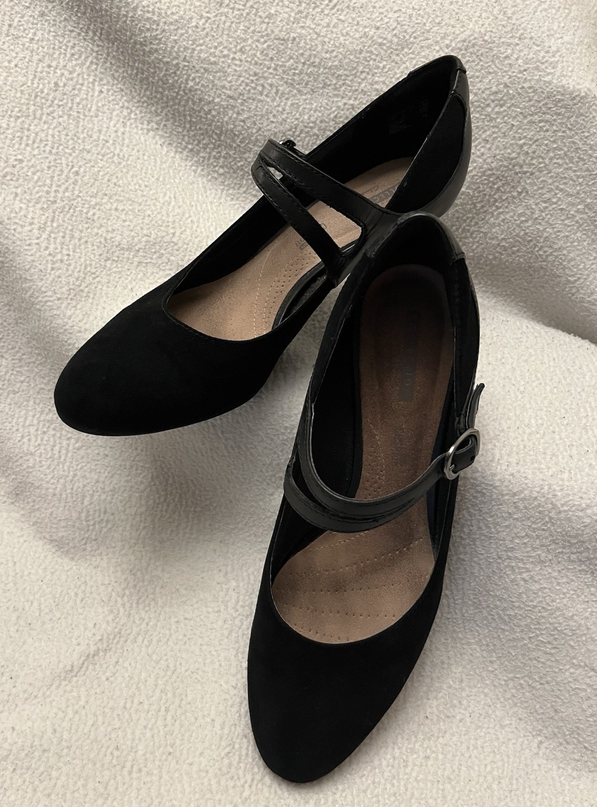 Clark’s Women’s Black Elegant Dress Heels Size 8.5 ￼With Strap