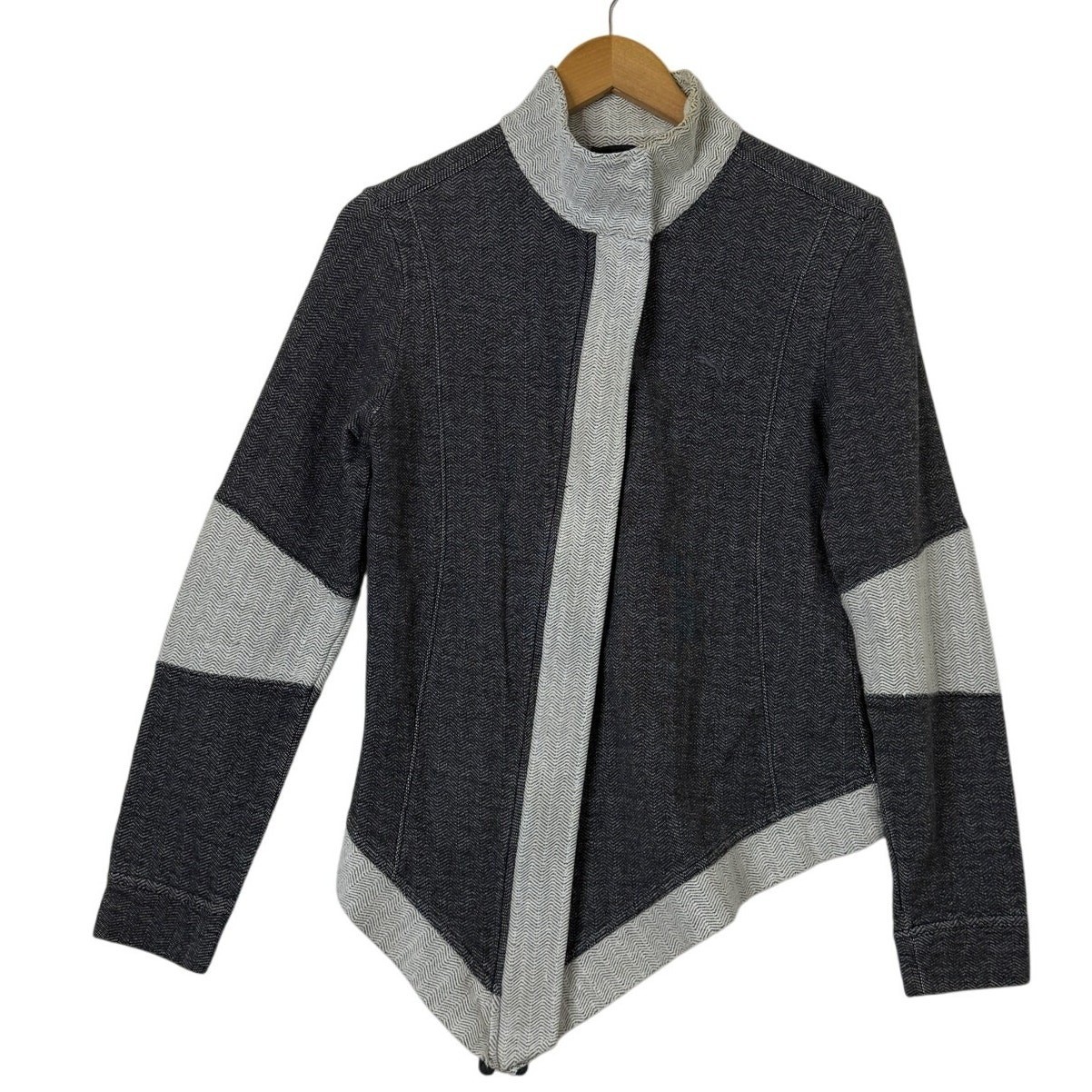 Puma Asymmetrical Lifestyle Jacket Womens Sz Lg Futuristic Sporty Athletic Style