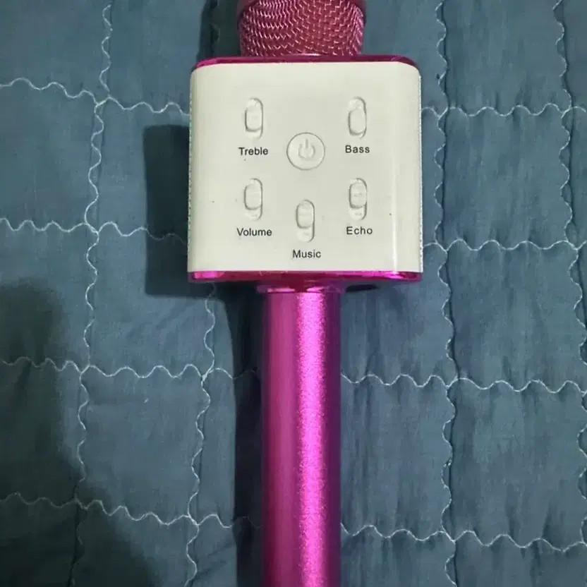 Pink Portable Bluetooth Microphone - Fun Karaoke Accessory