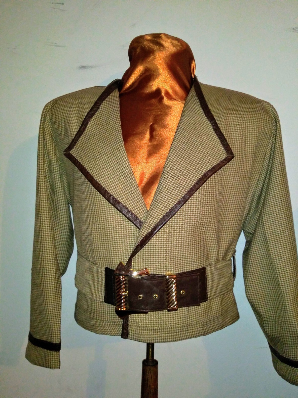 Women's Designer Jacket  size (M)