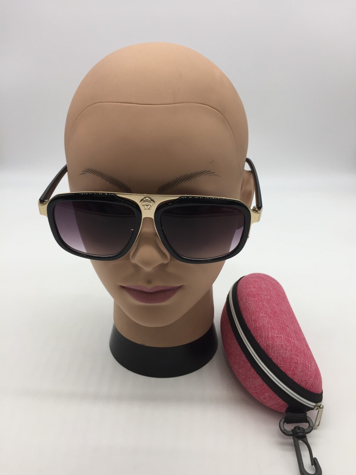 Versace Gold/Black Frame Trendy Fashion Sunglasses 62-13-134 Purple Lenses