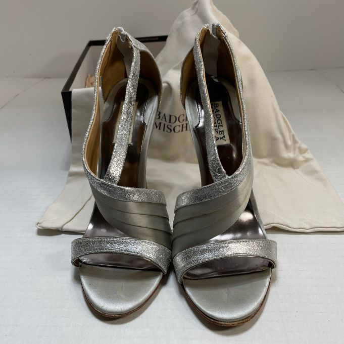 Badgley Mischka Octavia Silk Evening Heels Shoes - Gray/Silver - Size 7 - GUC