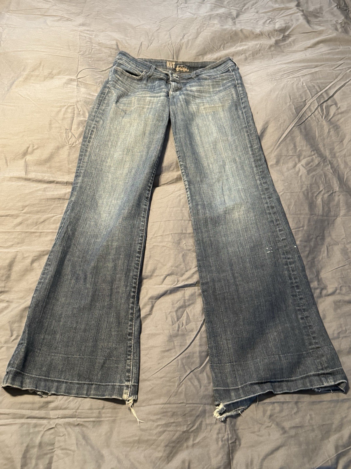 KUT from the Kloth Flare Jeans Size 8 Medium Wash Distressed Hem Trendy Fashion