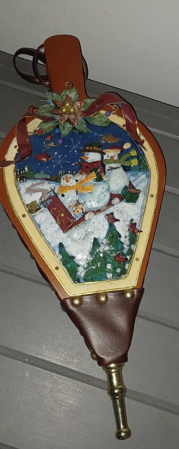 Vintage Christmas Fireplace Bellow Wall Decoration 3D Snowman Metal Wall Art 19"