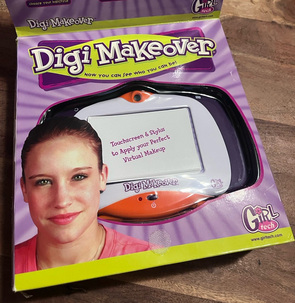 Digi Makeover Radica Girl Tech Electronic Interactive TV Plug N Play 2006