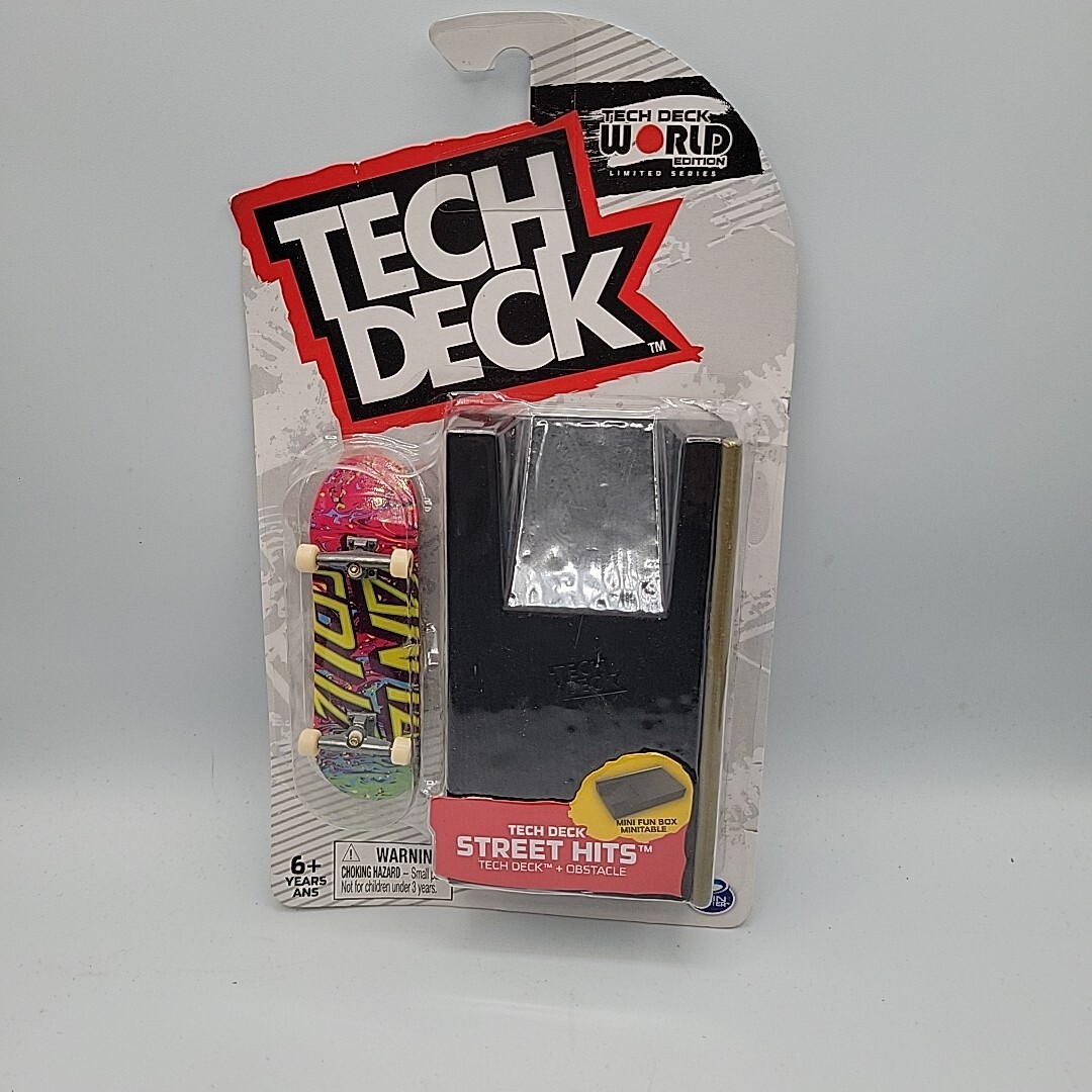 Tech Deck Street Hits SANTA CRUZ Skate Fingerboard World Edition 2019