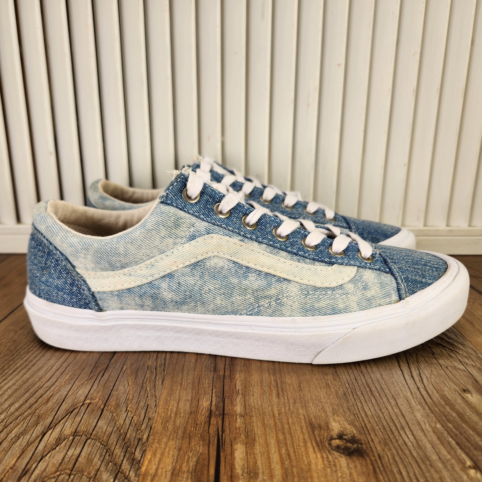 Vans Old Skool Acid Washed Denim Womens Size 10 Blue 90s Skater Streetwear Shoes