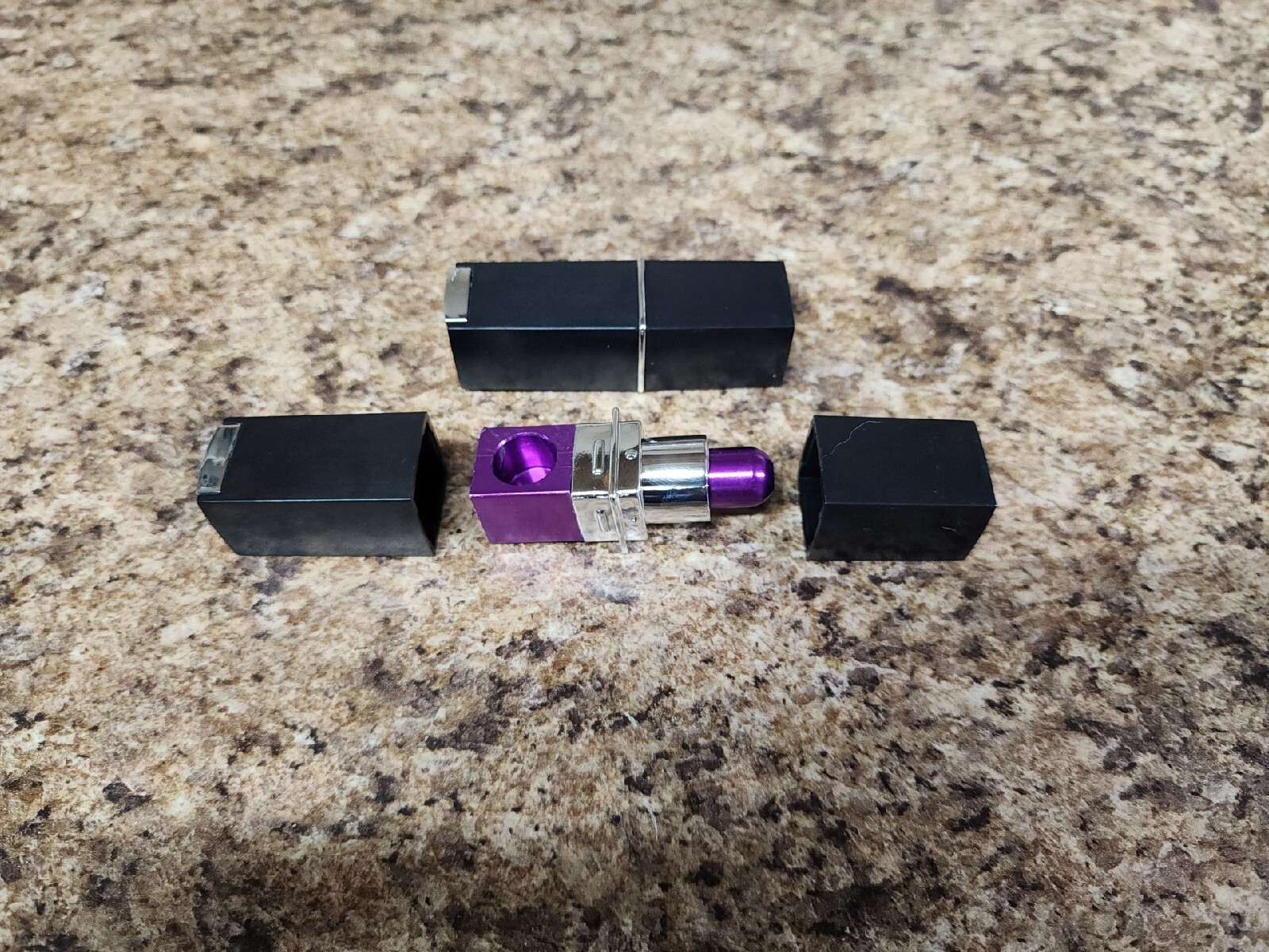 Lipstick Purple Metal Bowl Disguise Pipe Fun Smoke Accessory Tobacco Only 