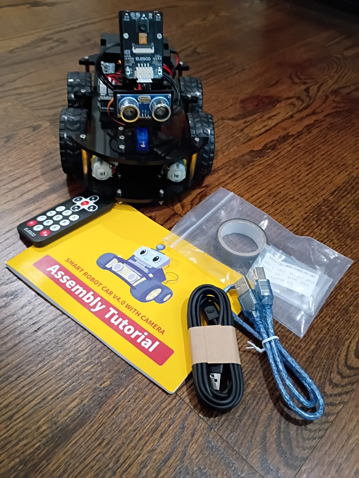 ELEGOO UNO R3 Smart Robot Car Kit V4 