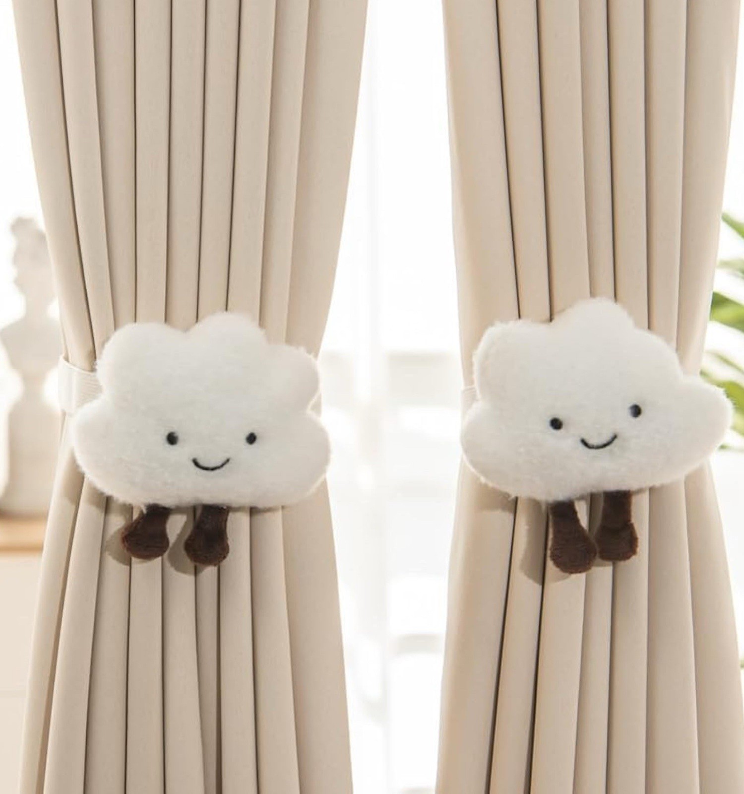 2-Pack Cute Cloud Curtain Tiebacks Plush White Gender Neutral Nursery Kids Decor
