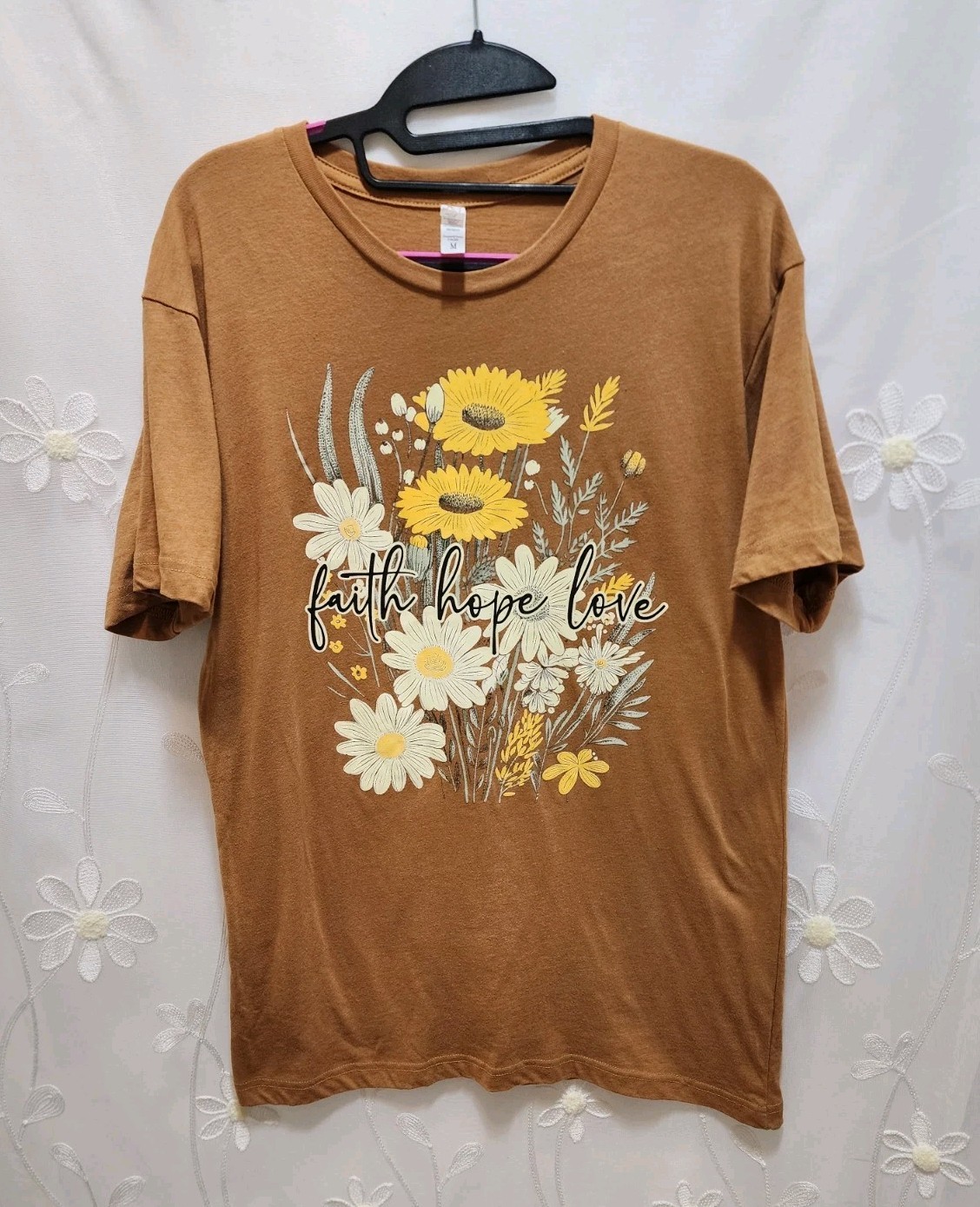 Love In Faith Women Medium Brown T-Shirt Sunflower Daisy Inspiration Boho Hippie