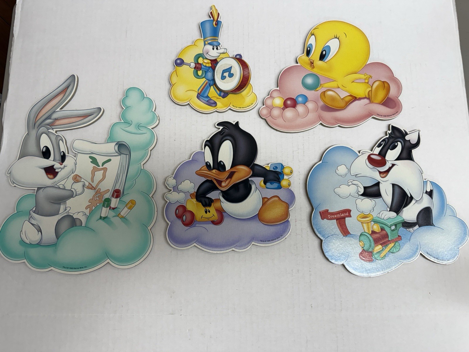 5x Vintage 1998 Looney Tunes Warner Bros Decor Baby Nursery Wall Art Tweety Bugs