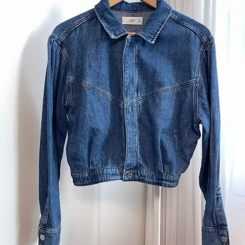 Women's Denim Cropped Jacket M Size Shirring Shoulder Stylish