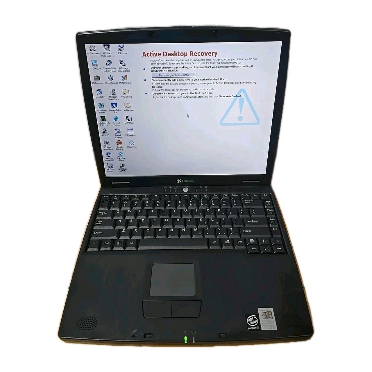 Gateway Solo 5300 Retro Gaming Laptop Pentium III  W/Accessories and Carrier Bag