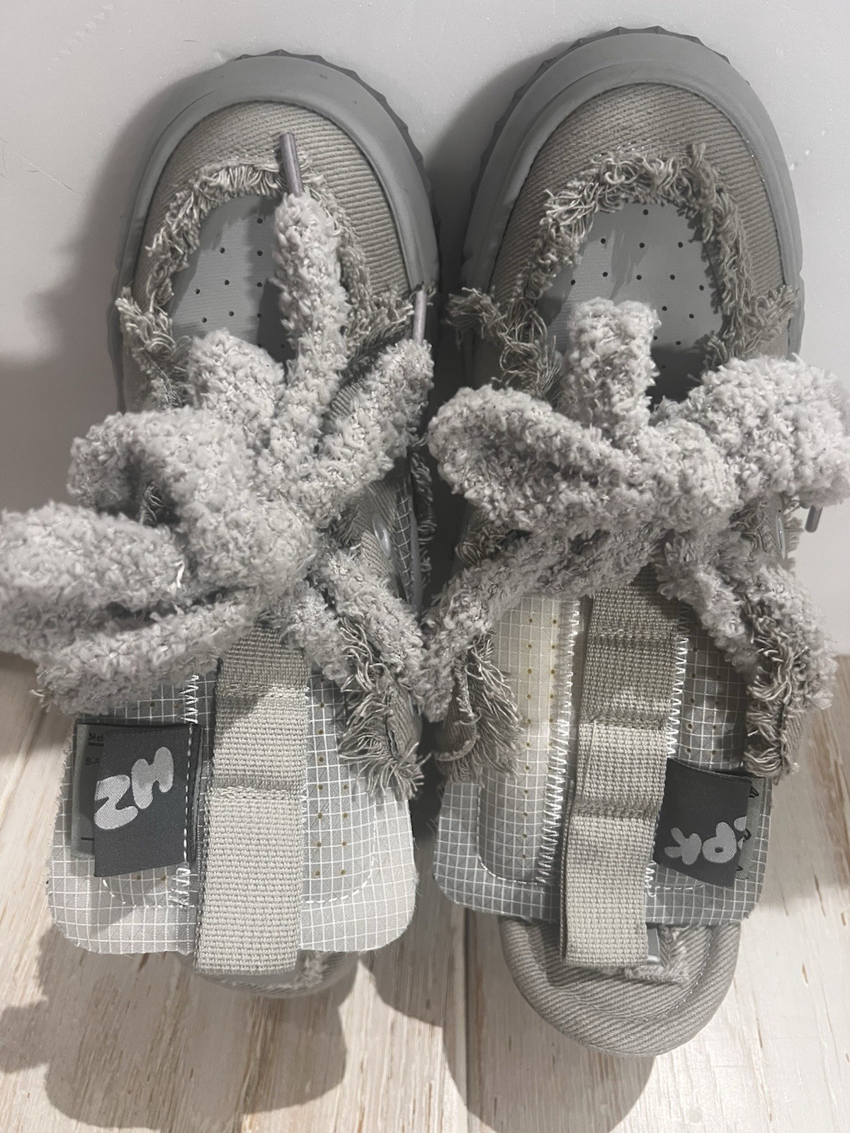 H2pk Women Fashion Shoes-Sneakers Gray Sz 40 US 9