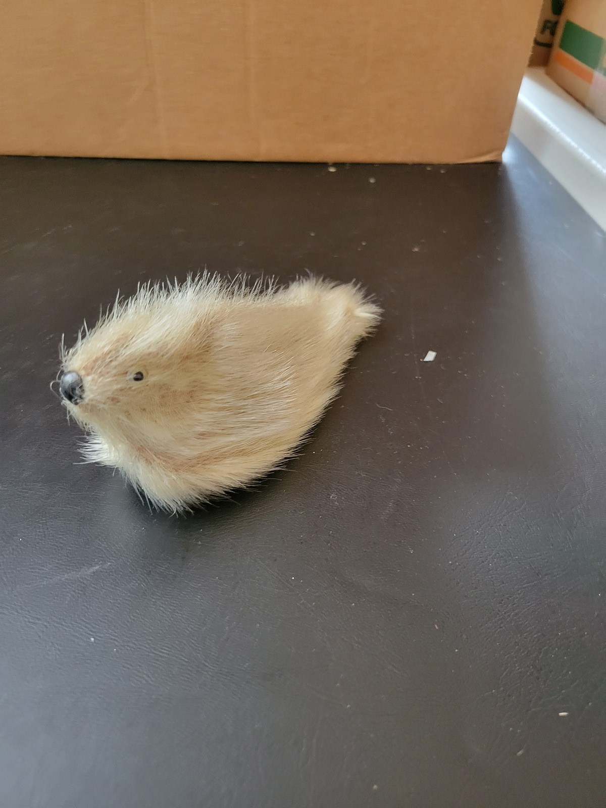 VIntage Fur Mouse Shaped Pouch Coin Purse Zipper Closure Beige Green 6 Inch