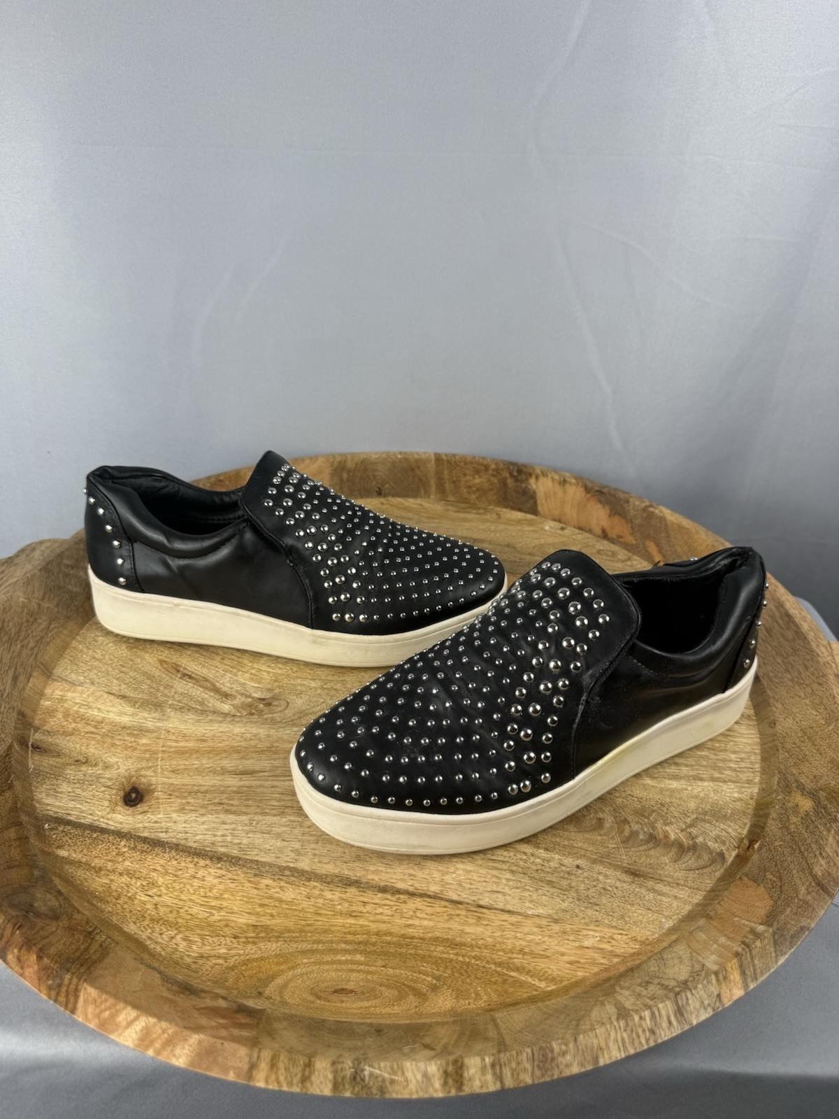 Steve Madden Steven Studded Slip On Sneakers Black Sz 8 Punk Edgy Streetwear