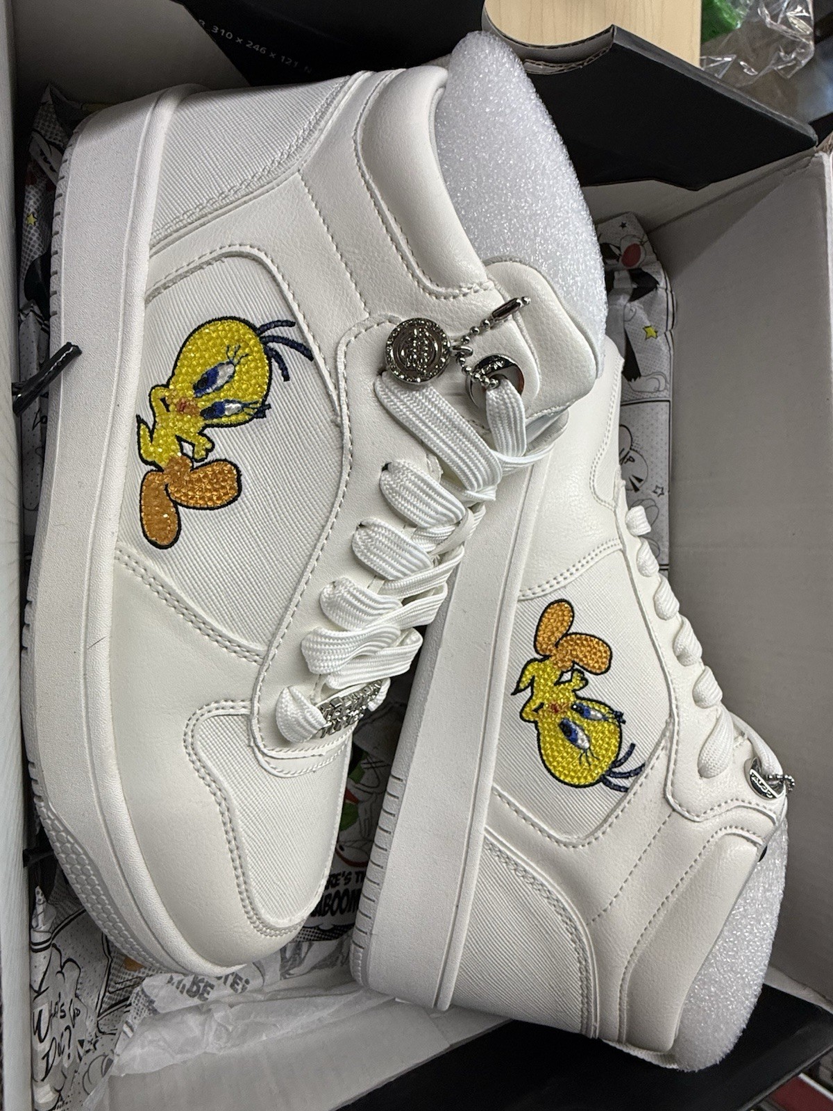 Aldo Looney Tunes Women Tweety High-Top White Sneakers Size 6