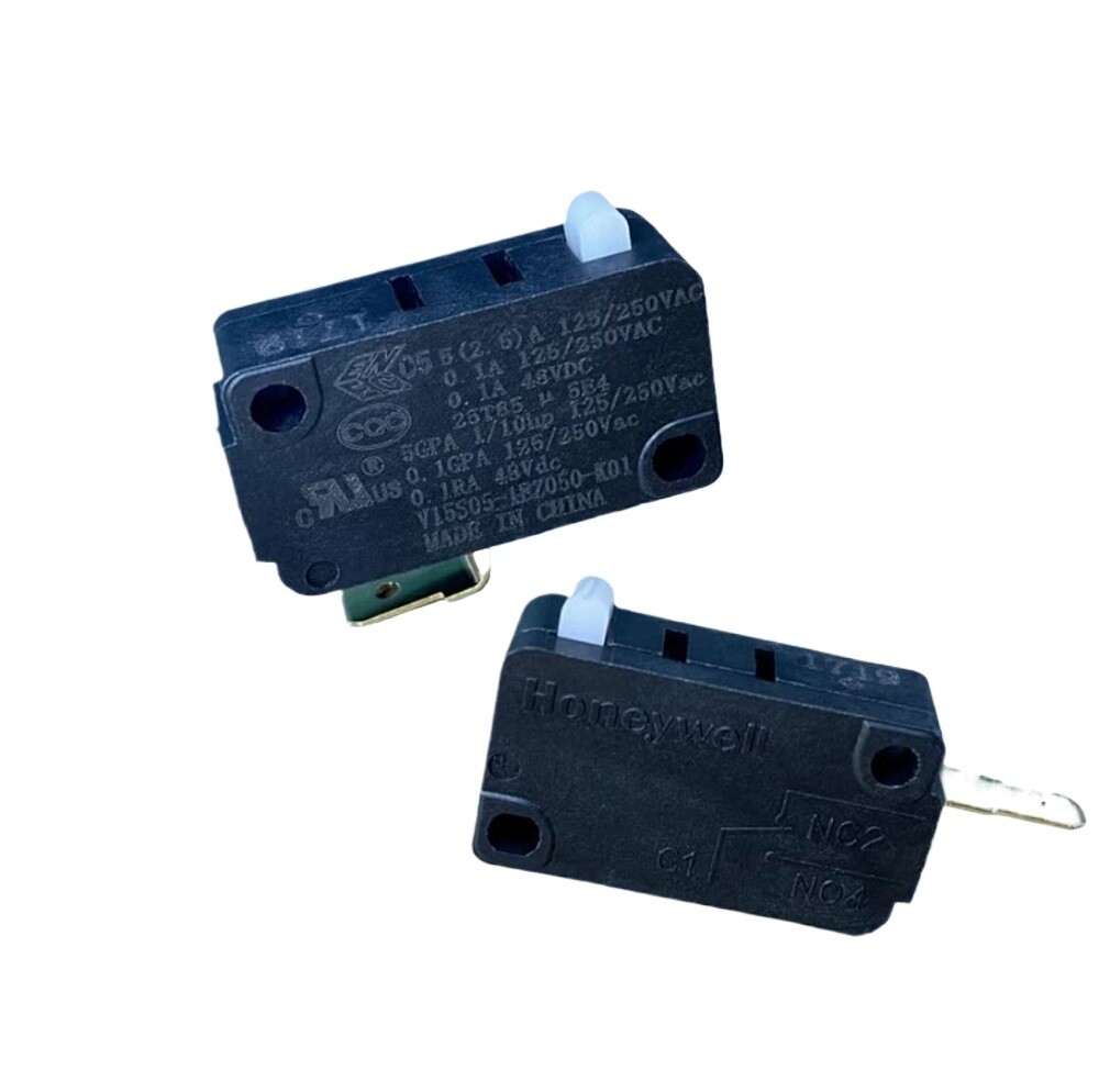 2pcs Micro Switch V15S05-1EZ050-K01 Ultra Light Touch Game Console Accessories