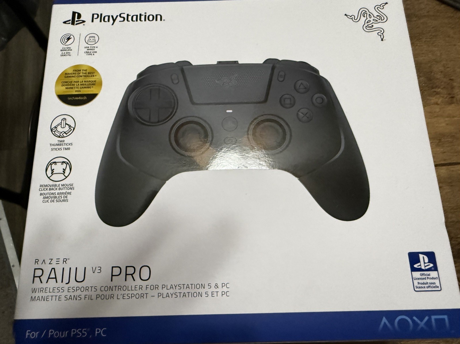 Razer Raiju V3 Pro black TMR Thumbsticks Wireless Gaming Controller For PS5 & PC