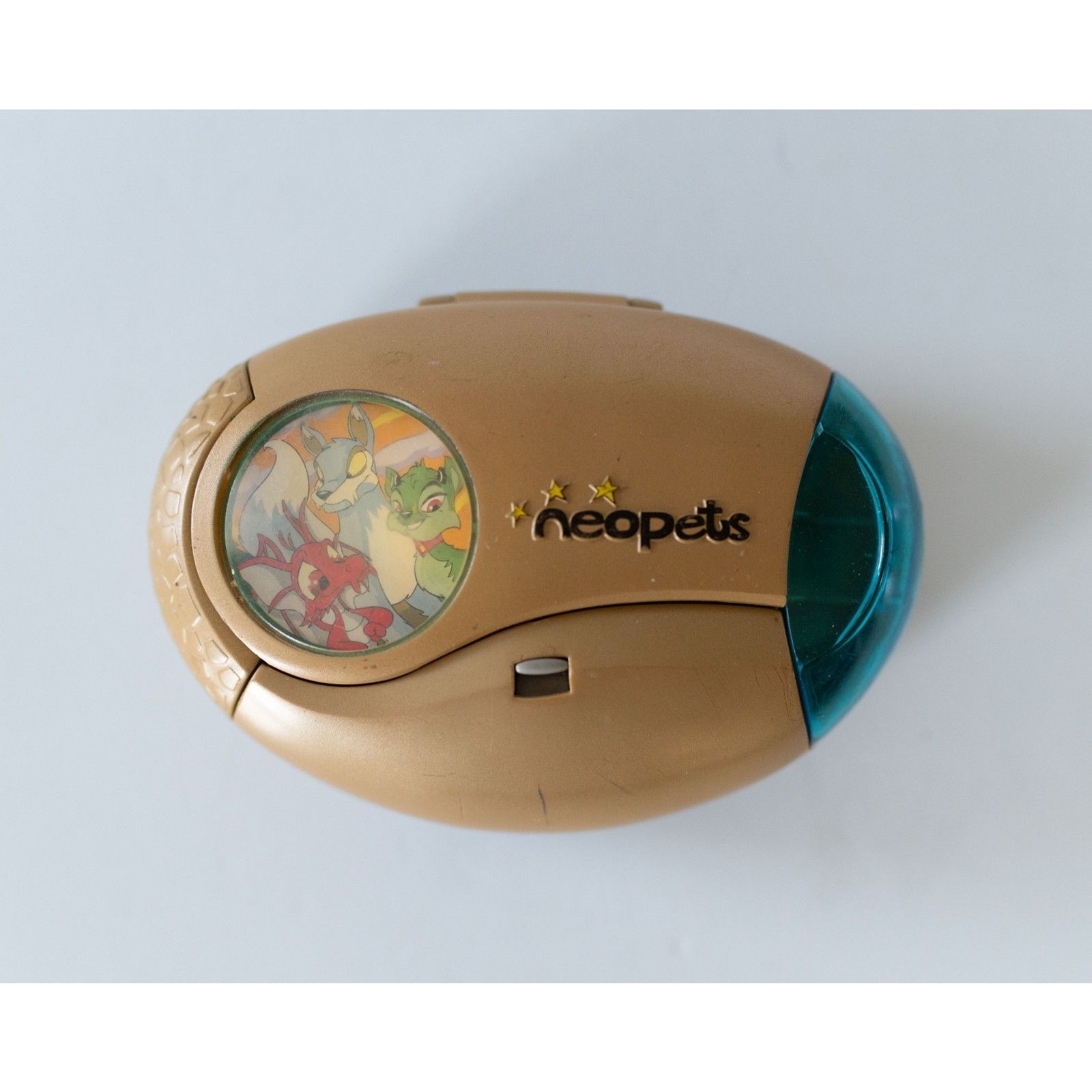 2003 Neopets Gold Handheld Interactive Electronic Game No Figures AS IS