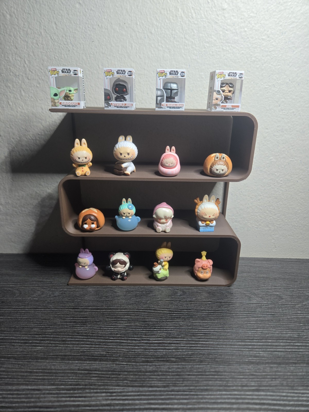 Modern S-Shaped Display Shelf, Mini Figure Collectibles, Wall Or Desk Decor