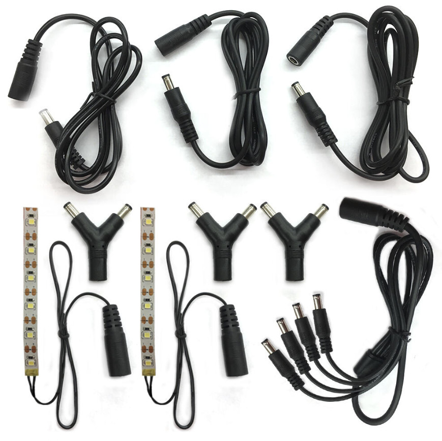 9-Piece Plug & Play Accessory Kit  4.5-Volt Power for Train, Village, Building