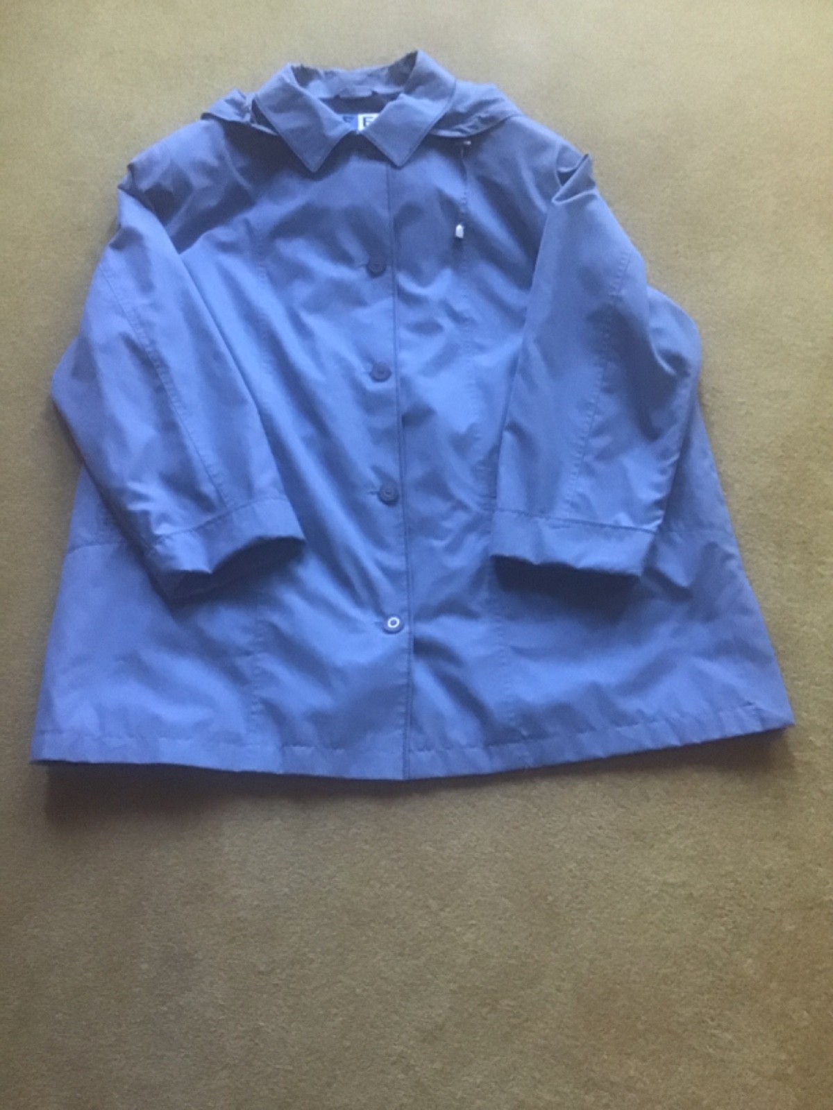 FASHION EDITION STYLISH COAT SIZE 22 WITH DETACHABLE HOOD