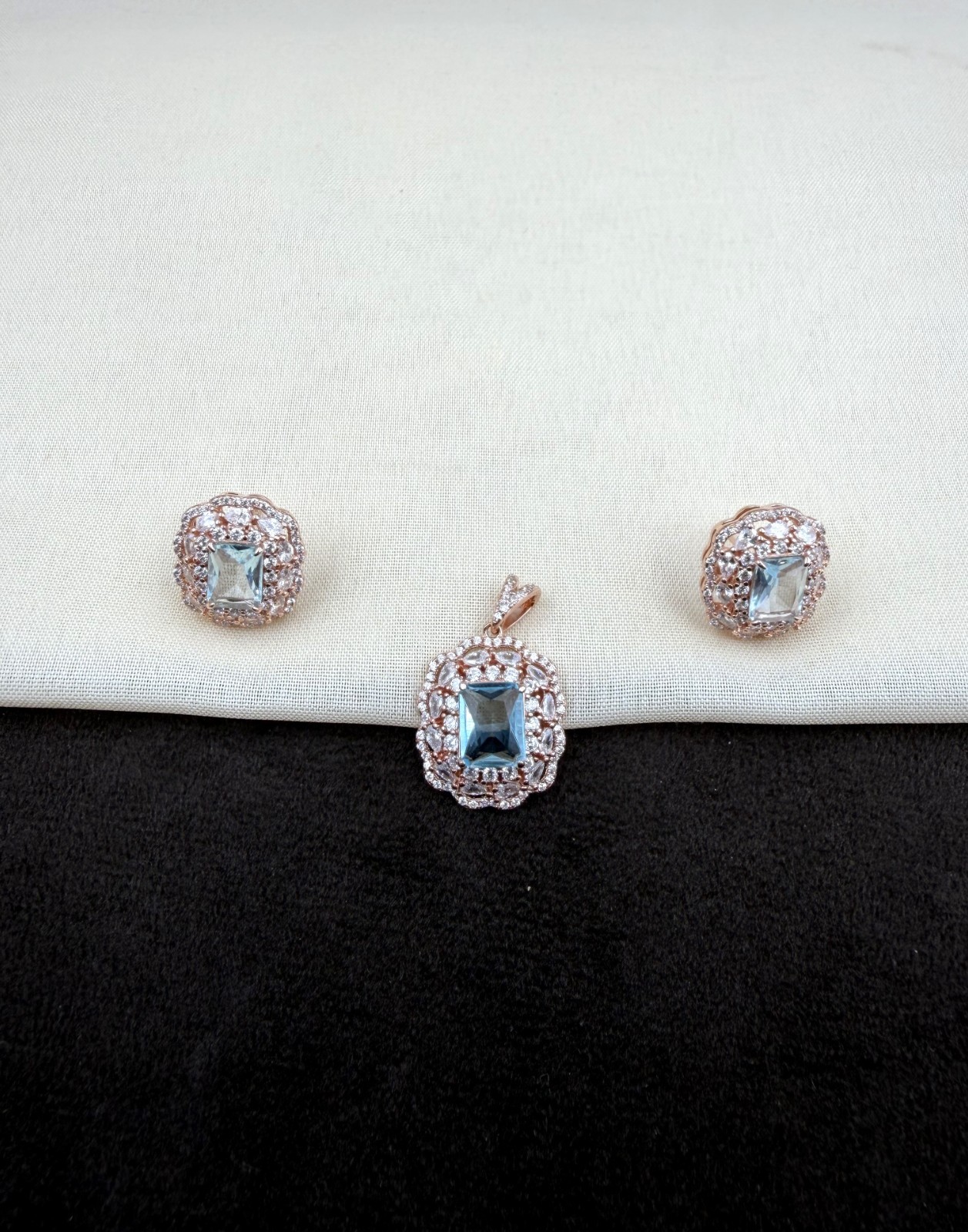 925 Silver Pendant Set With Blue Zircon Rose Gold Plated Unique Gift Elegant Cut