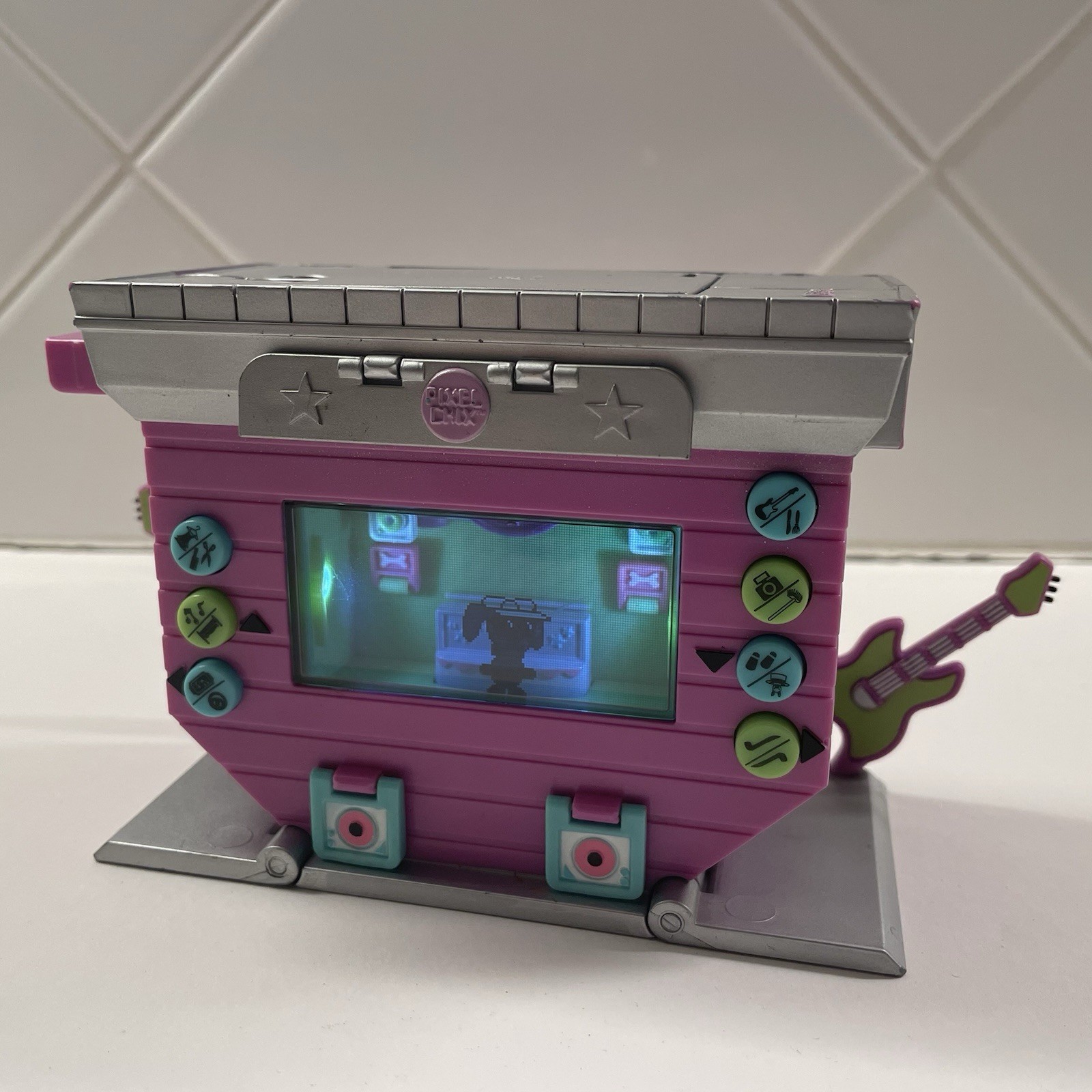 PIXEL CHIX Interactive Game Rockin’ Puppy House SECRET LIFE OF PETS Tested 2006