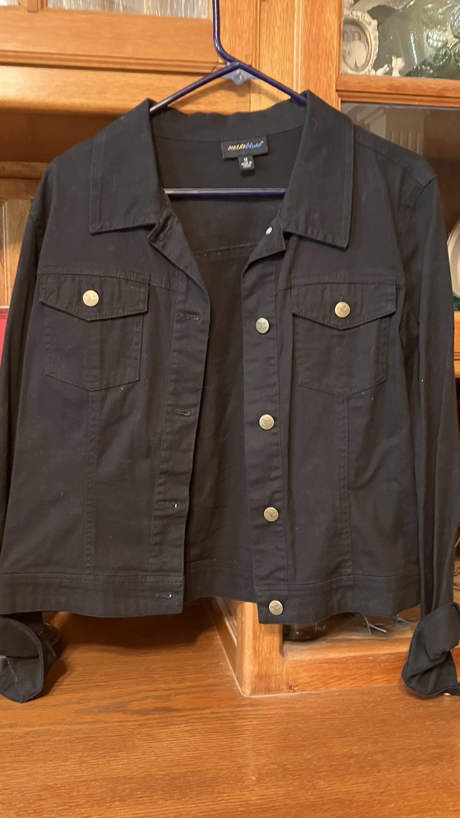 Metroblues Woman’s Button Up Jacket  Casual Style. Size 12