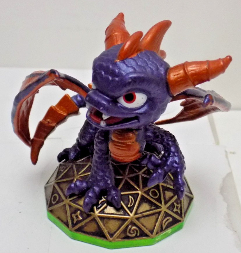 ACTIVISON 2011 INTERACTIVE GAME FIGURE FROM SKYLANDERS - SPYRO THE DRAGON