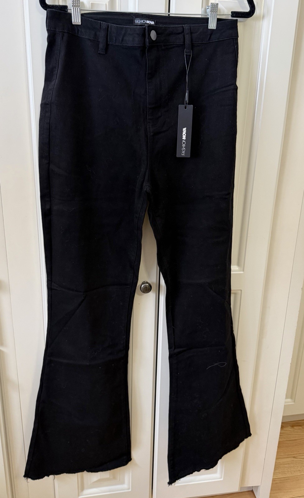 Fashion Nova Black High Rise Flare Jeans NWT Raw Hem Stretch Y2K Size 15